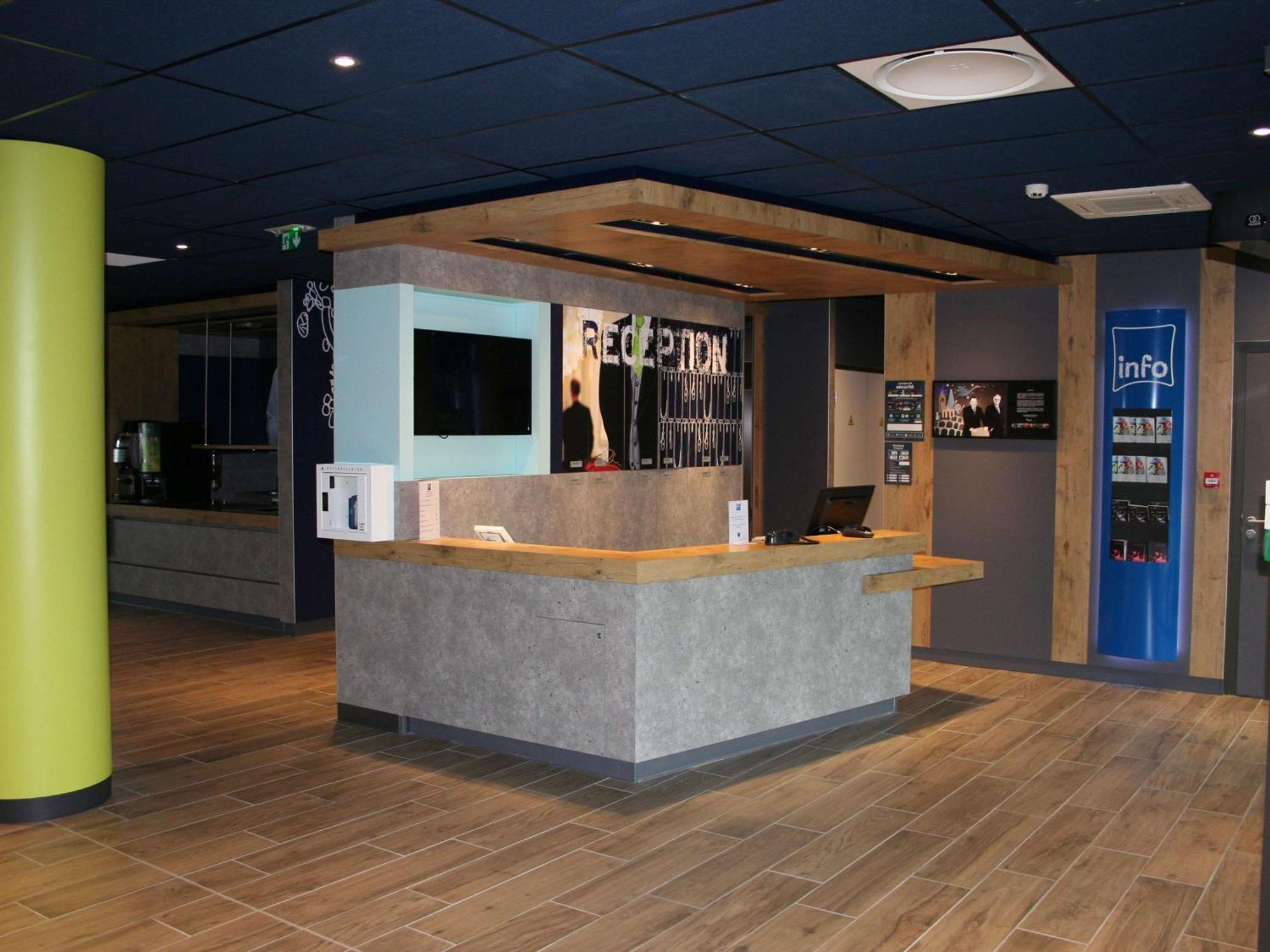 Ibis Budget Montceau Les Mines Luaran gambar