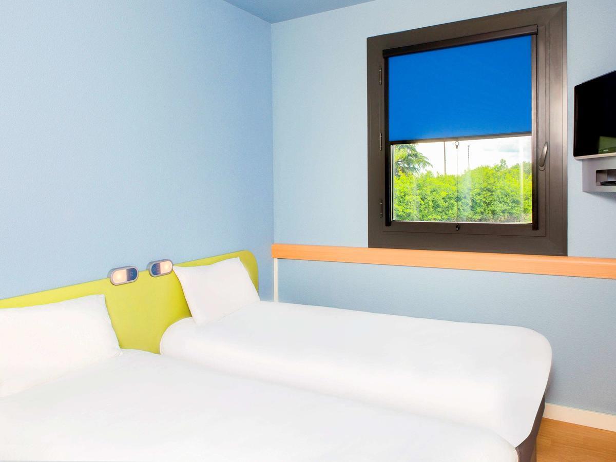 Ibis Budget Montceau Les Mines Luaran gambar